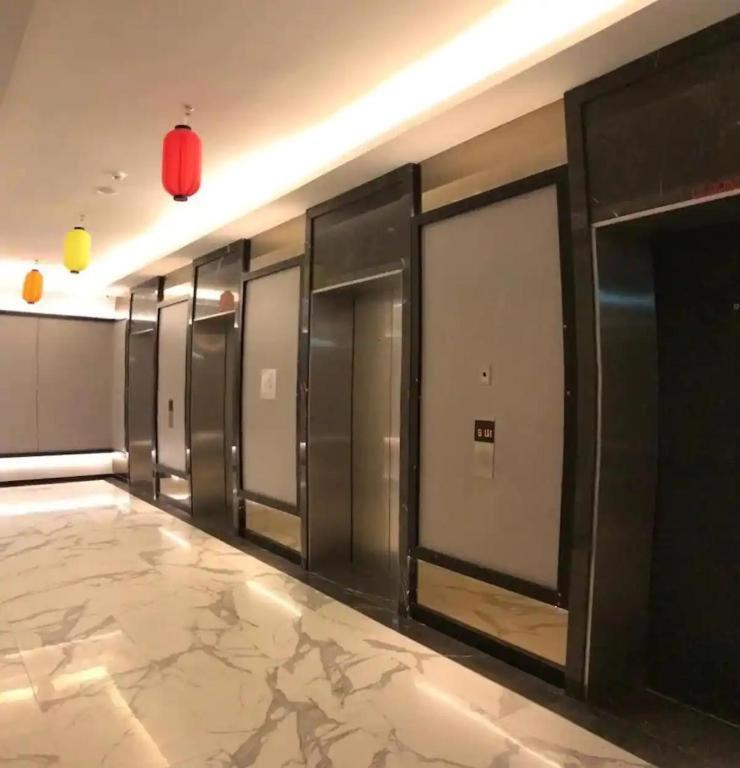 Maxhome Premium@vista Apartment