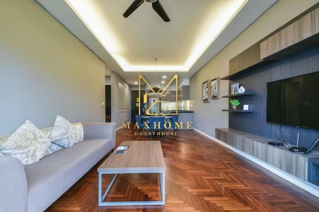 Maxhome Premium@vista Apartment