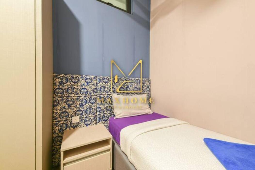 Maxhome Premium@vista Apartment