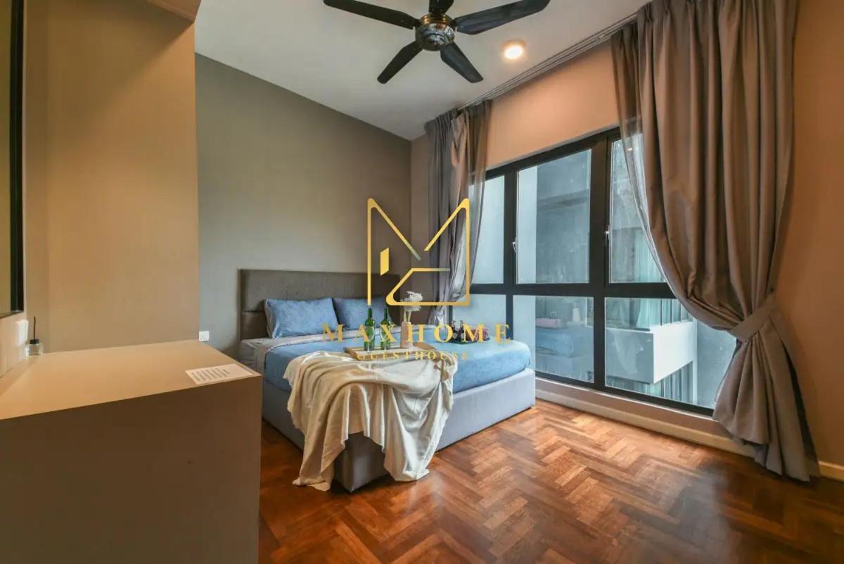 Maxhome Premium@vista Apartment *