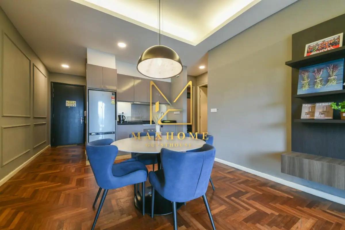 Maxhome Premium@vista Apartment